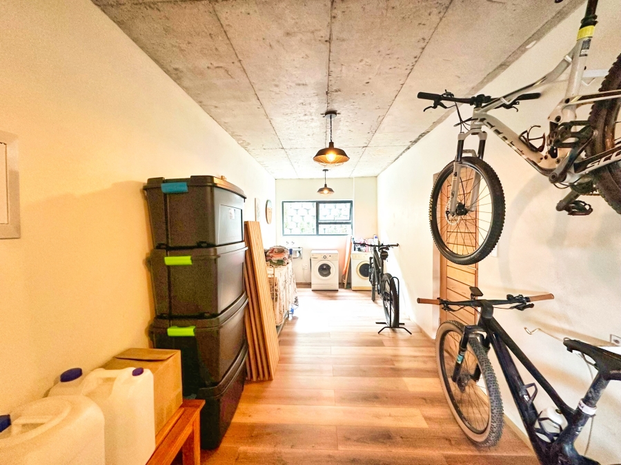 5 Bedroom Property for Sale in Cola Beach Western Cape